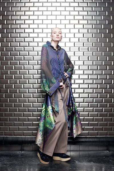 Look 11